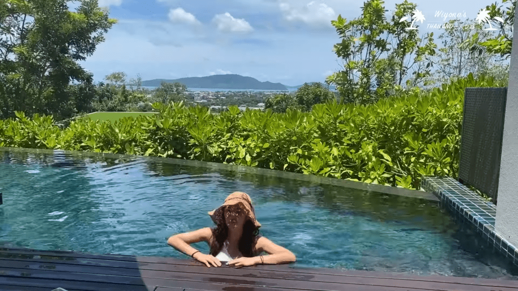 繼續晒Fit爆身形。